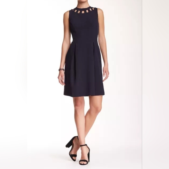 Eliza J Cutout Flare Sheath Dress Black Size 2 Elegant Modern - Picture 3 of 15